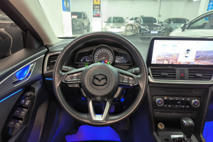 马自达3 昂克赛拉 2017款 两厢 1.5L 自动豪华型 国V中控内饰13