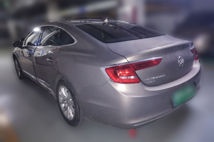 别克 君越 2018款 20T 精英型车身外观5