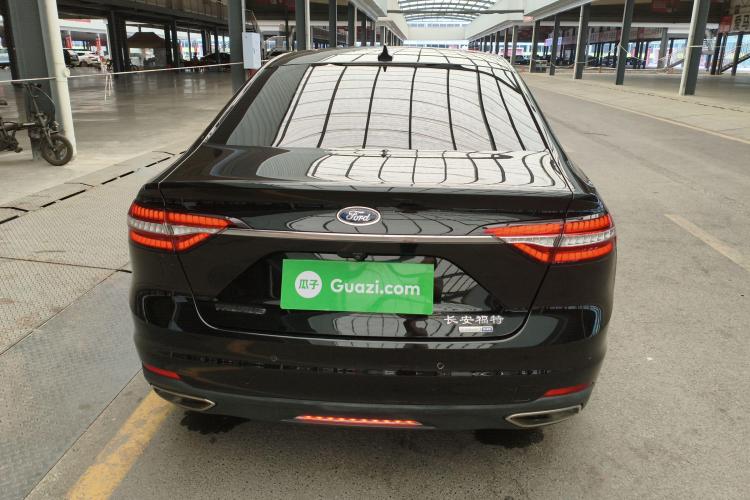 福特 金牛座 2019款 EcoBoost 245 悦享版车身外观6004