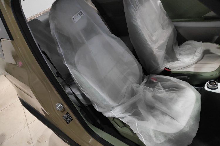 吉利银河 2025款 210km 熊猫骑士局部细节41