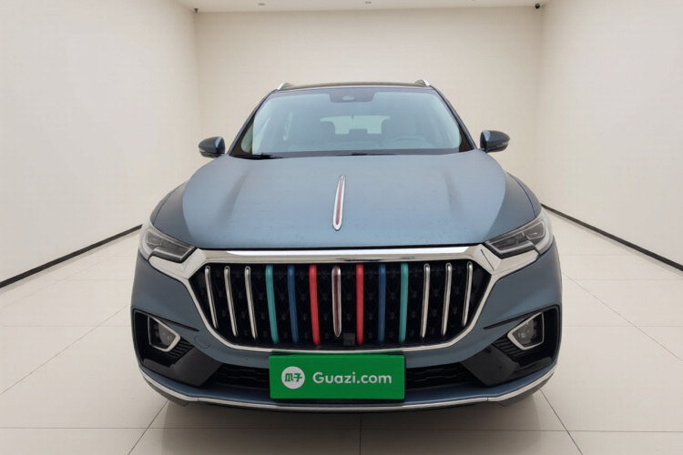 红旗HS5 2022款 改款 2.0T 智联旗享版车身外观2