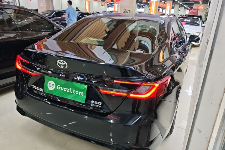 丰田 凯美瑞 2024款 双擎 2.5HG 尊贵版车身外观6005