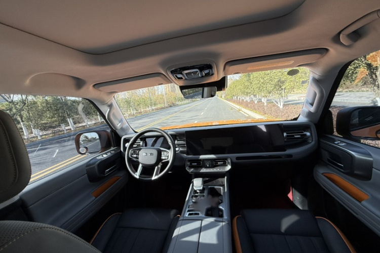 北京越野 北京BJ40 2024款 2.0T 全新城市猎人版 侠客型车身外观6004