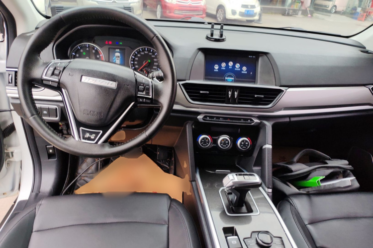 哈弗H6 2019款 运动版 1.5T 自动两驱精英型 国VI中控内饰12