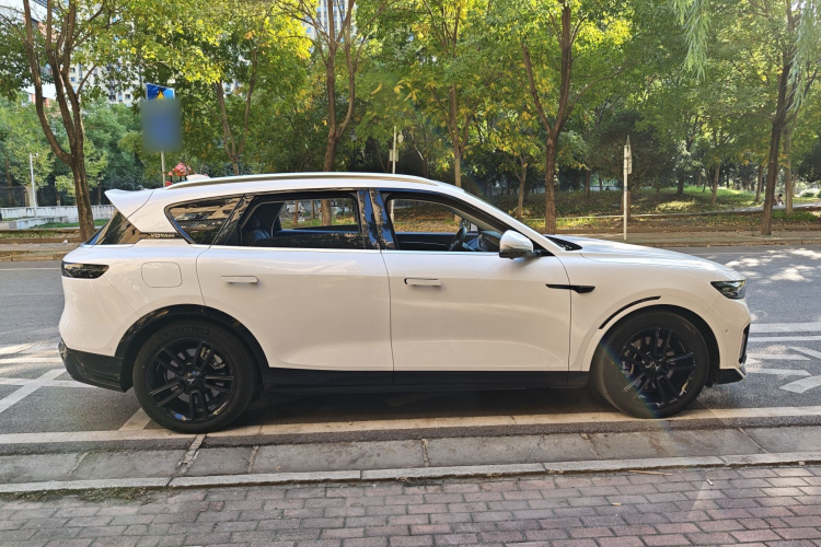 岚图汽车 岚图FREE 2024款 超长续航智驾版车身外观6003