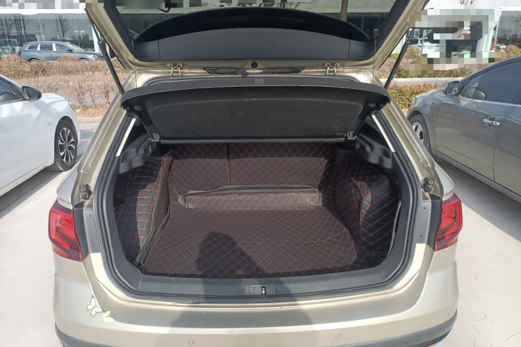 大众 C-TREK蔚领 2018款 1.5L 手动舒适型机舱底盘23