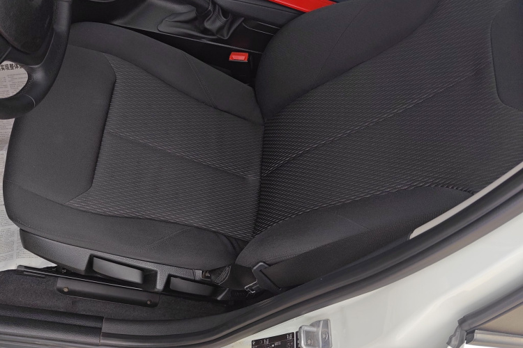 宝马1系(进口) 2013款 改款 116i 领先型中控内饰19