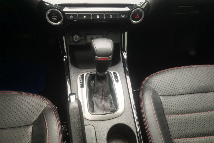 凯翼X3 2018款 1.6L CVT智耀版 国V中控内饰7005