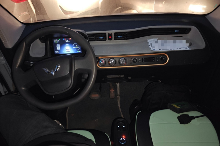 五菱汽车 宏光MINIEV 2020款 悦享款 磷酸铁锂中控内饰7002