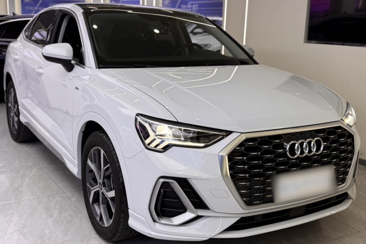 奥迪Q3 Sportback 2020款 40 TFSI 时尚型车身外观6002