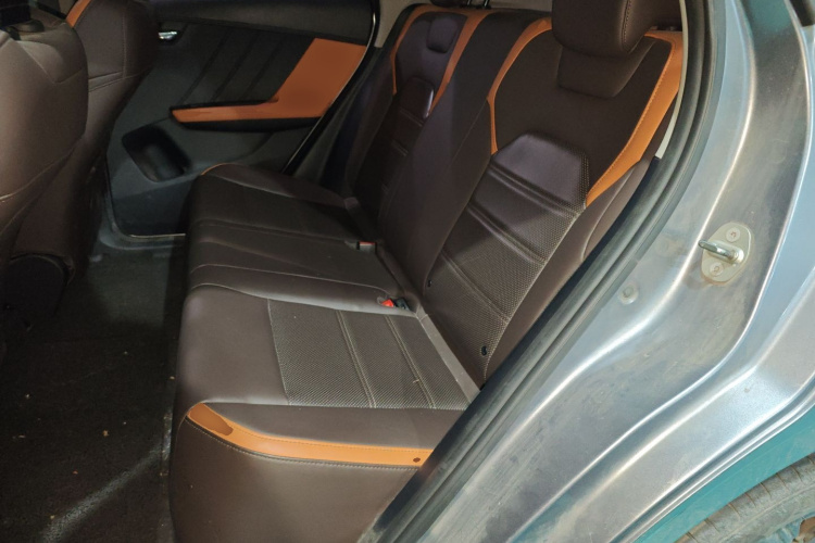 比亚迪e2 2021款 豪华型中控内饰21