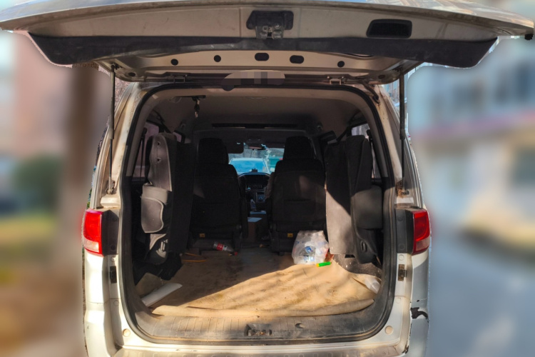 江淮瑞风 瑞风M4 2016款 2.0L 手动豪华型中控内饰23