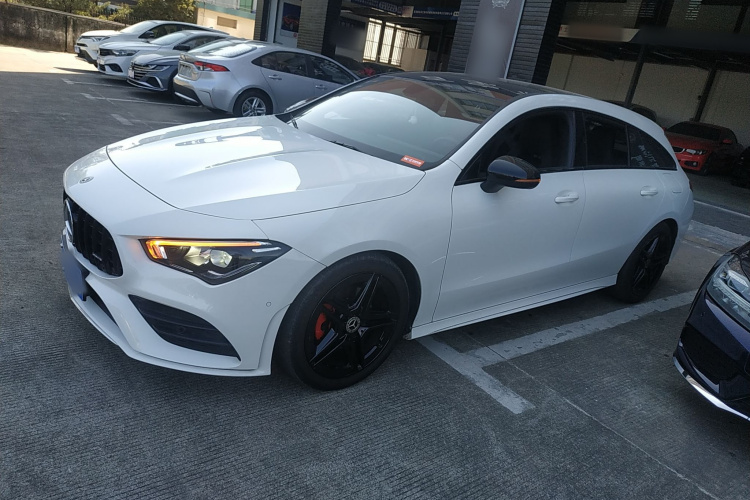 奔驰CLA 2022款 改款 CLA 200 猎跑车车身外观4