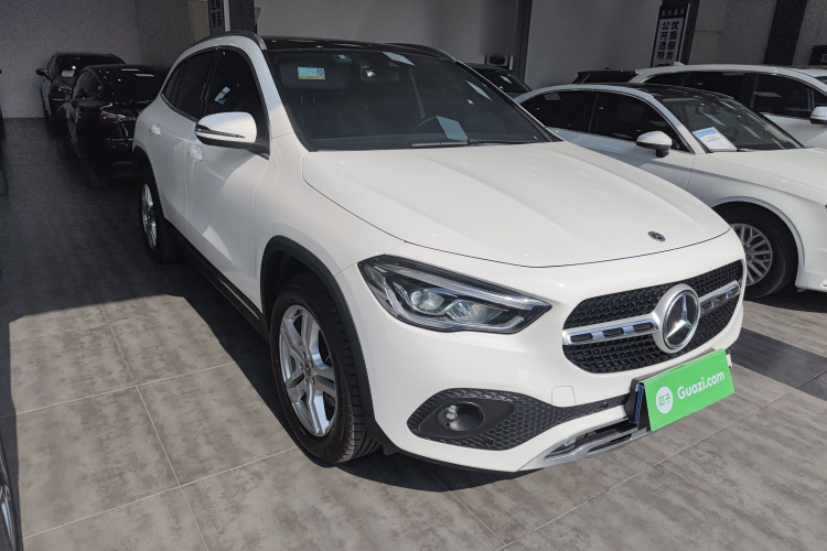 奔驰GLA 2022款 改款二 GLA 200车身外观6002