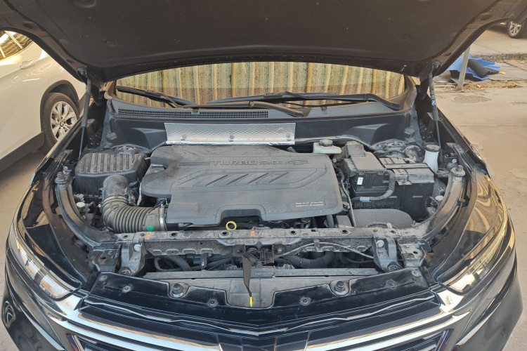 雪佛兰 探界者 2021款 550T RS 智能拓界版机舱底盘24