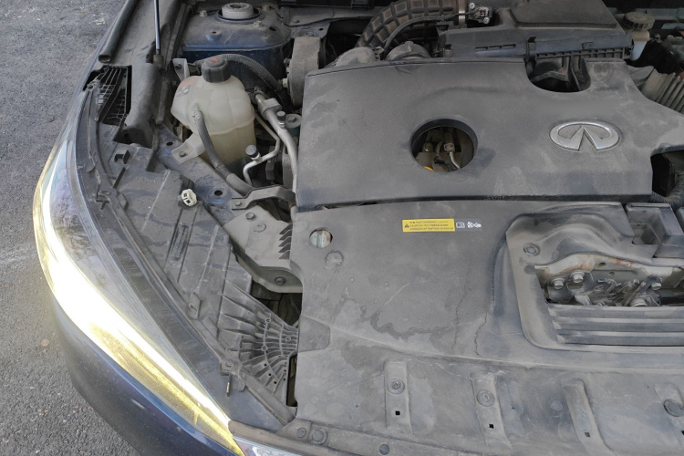 英菲尼迪QX50 2018款 2.0T 两驱时尚版局部细节9006