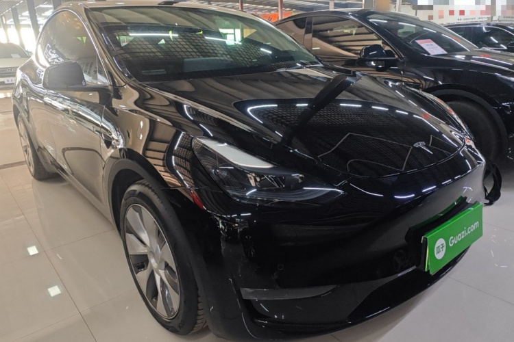 特斯拉 Model Y 2021款 标准续航后驱版车身外观6002