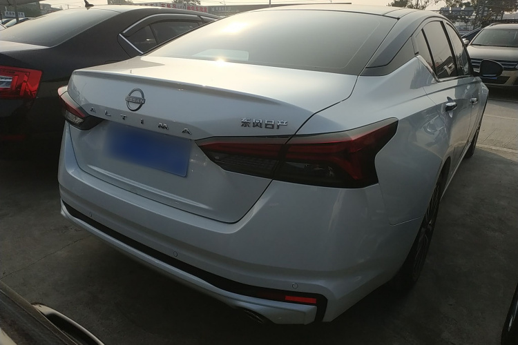 日产 天籁 2022款 2.0L XL-TLS 悦享版车身外观6004