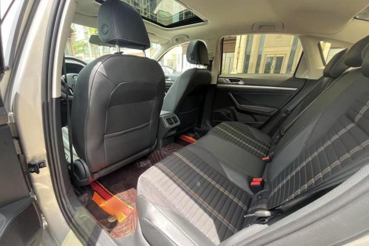 大众 朗逸 2018款 280TSI DSG舒适版 国V中控内饰7002