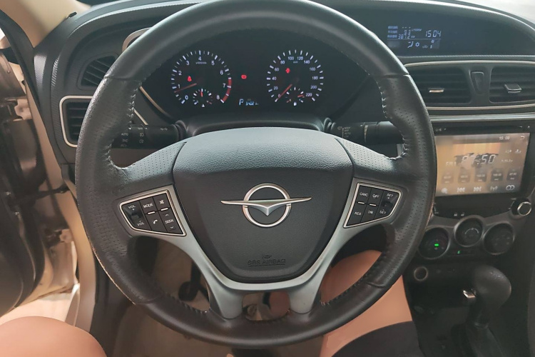 海马 福美来 2014款 M5 1.6L 自动精英型局部细节13