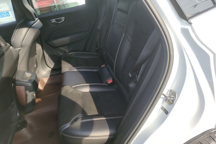 沃尔沃XC60 2019款 T5 四驱智远运动版 国VI中控内饰21