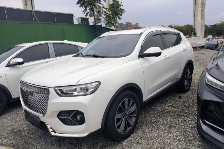 哈弗H6 2021款 1.5T 自动冠军版车身外观1
