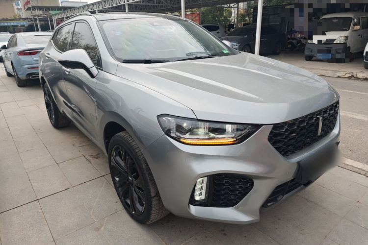 魏牌 VV5 2017款 2.0T 旗舰型车身外观3