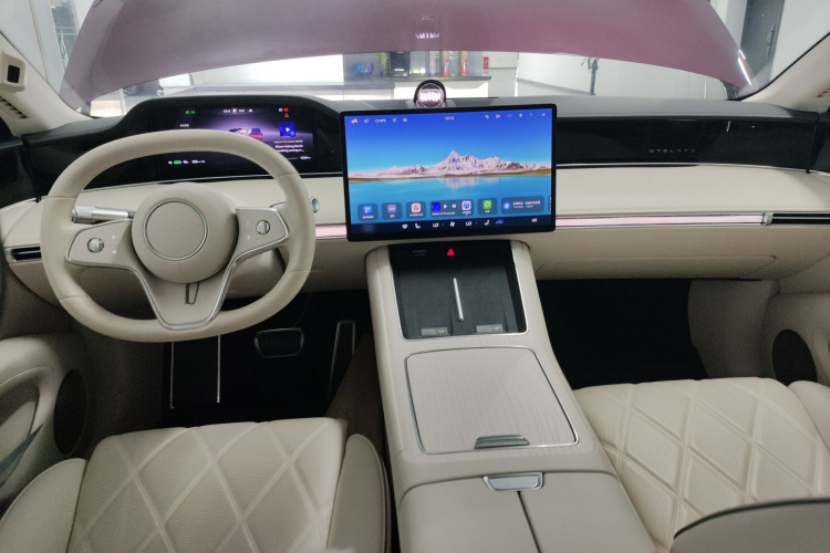 鸿蒙智行 享界S9 2024款 纯电 Ultra 四驱旗舰版中控内饰7002