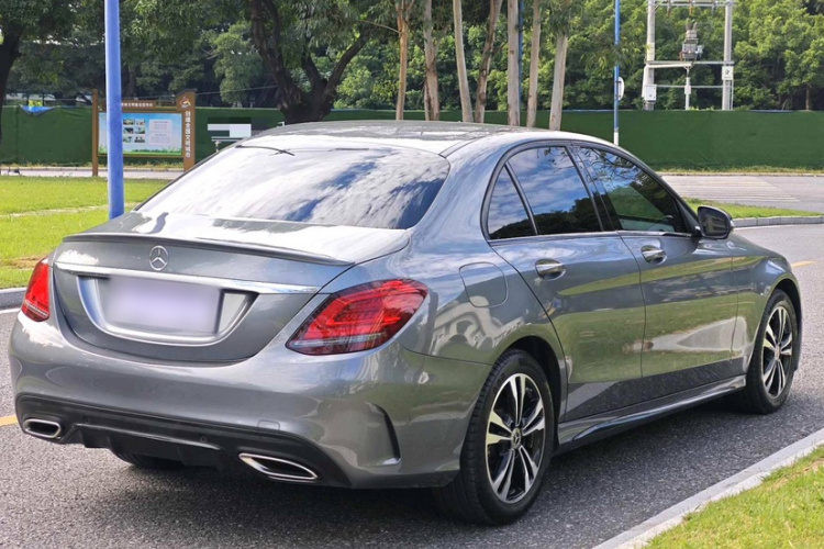 奔驰C级 2020款 C 260 运动版车身外观6002