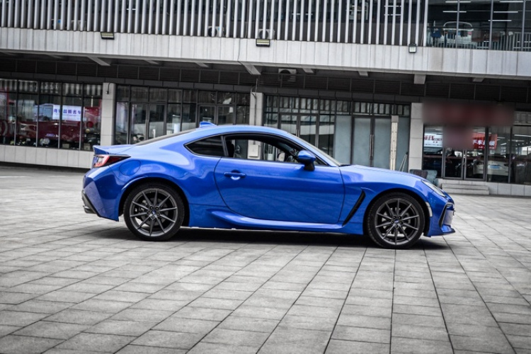 斯巴鲁BRZ 2022款 2.4L 手动版车身外观6008