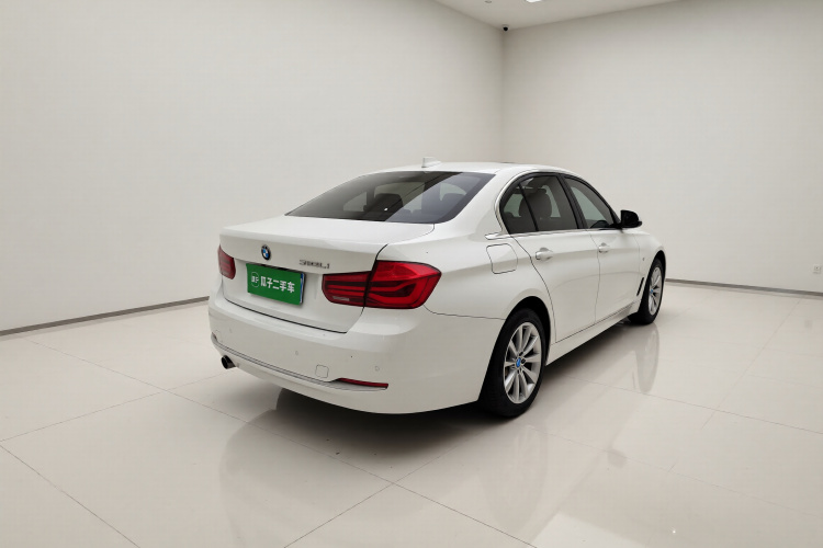 宝马3系 2017款 318Li 时尚型车身外观7