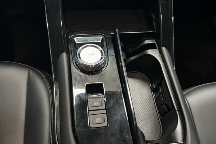 哈弗H6 2021款 第三代 2.0T 自动两驱Max局部细节18