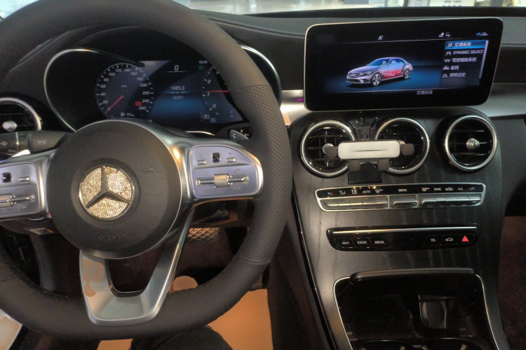 奔驰C级 2021款 C 200 L 时尚型运动版中控内饰12