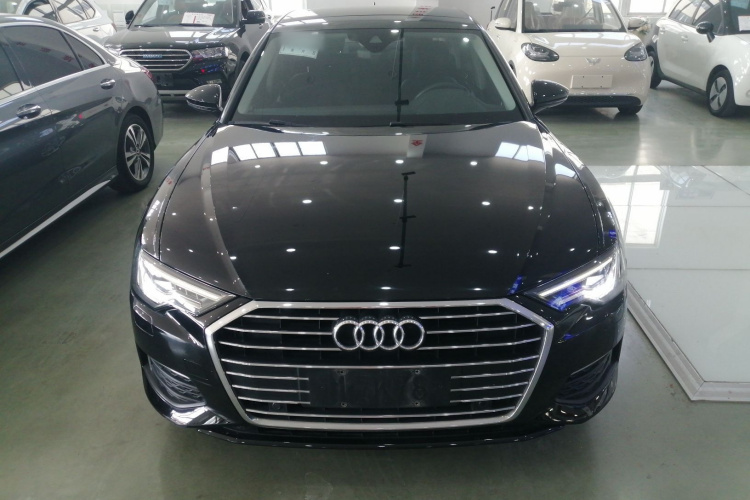 奥迪A6L 2019款 40 TFSI 豪华致雅型车身外观6001