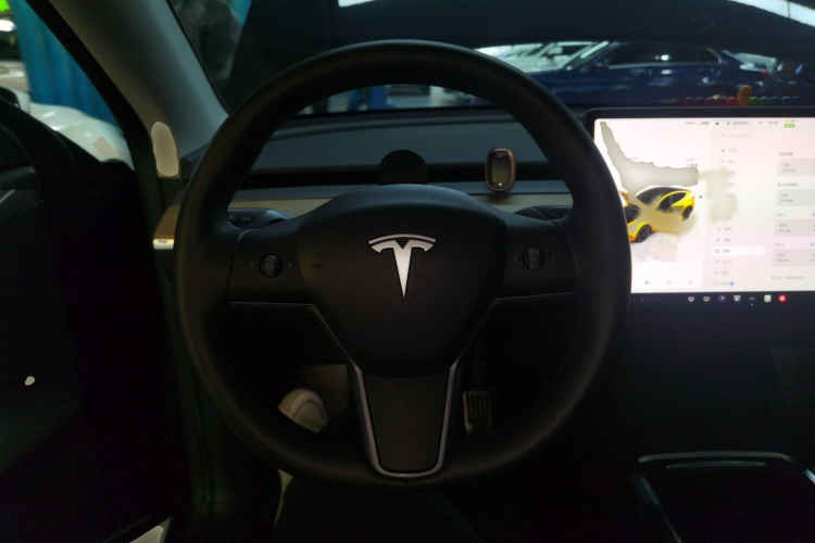 特斯拉 Model Y 2022款 后轮驱动版局部细节13