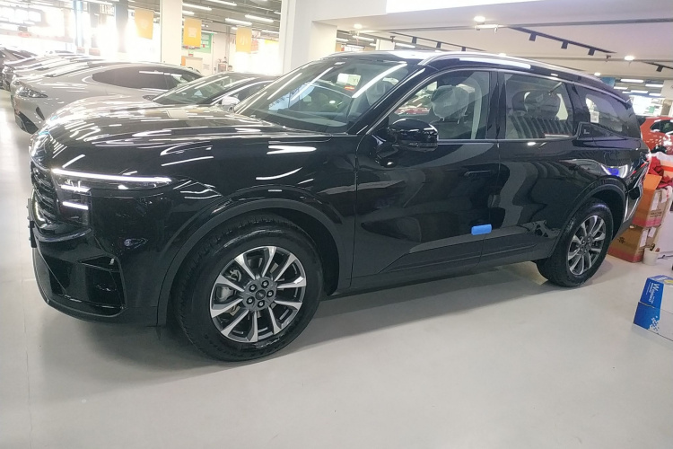 福特 2025款 锐界L 2.0T EcoBoost 两驱七座豪华型车身外观4