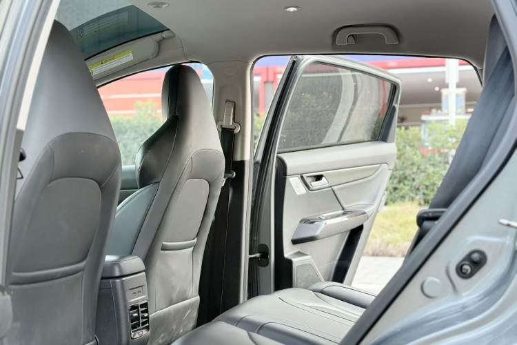 小鹏G3 2021款 G3i 460N中控内饰7008