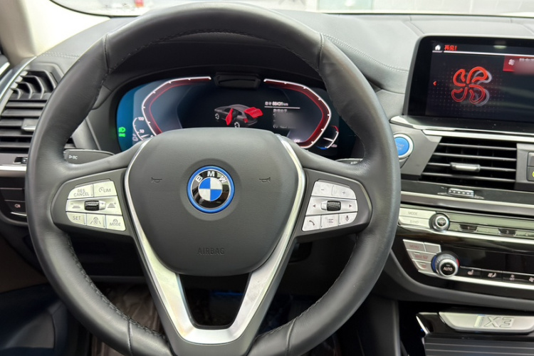 宝马iX3 2021款 改款 领先型中控内饰7008