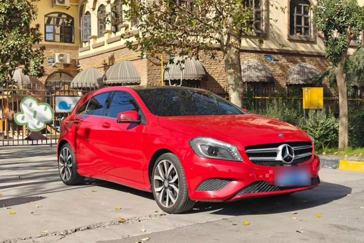 奔驰A级(进口) 2015款 A 200 时尚型车身外观6002