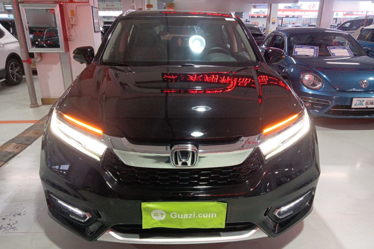 本田 冠道 2017款 370TURBO 四驱尊享版车身外观2