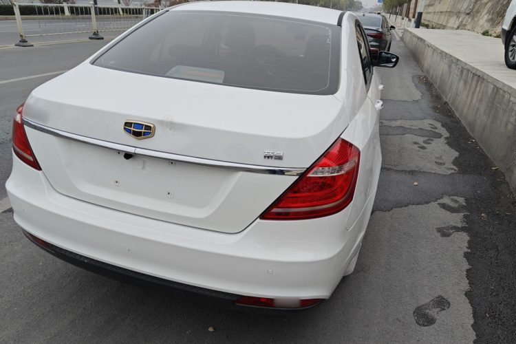 吉利汽车 帝豪 2016款 三厢 1.5L 手动向上版车身外观9