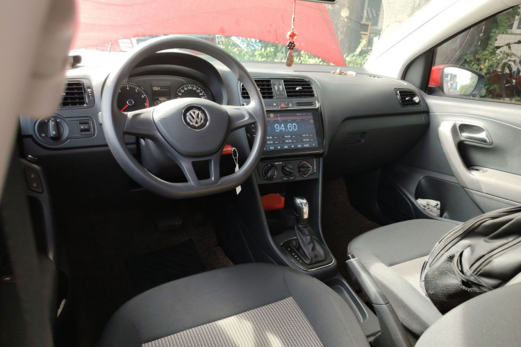 大众 Polo 2018款 1.5L 自动安驾型中控内饰12