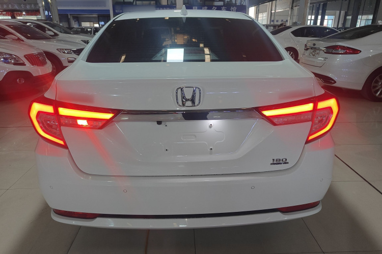 本田 凌派 2019款 180Turbo CVT豪华版 国VI车身外观6