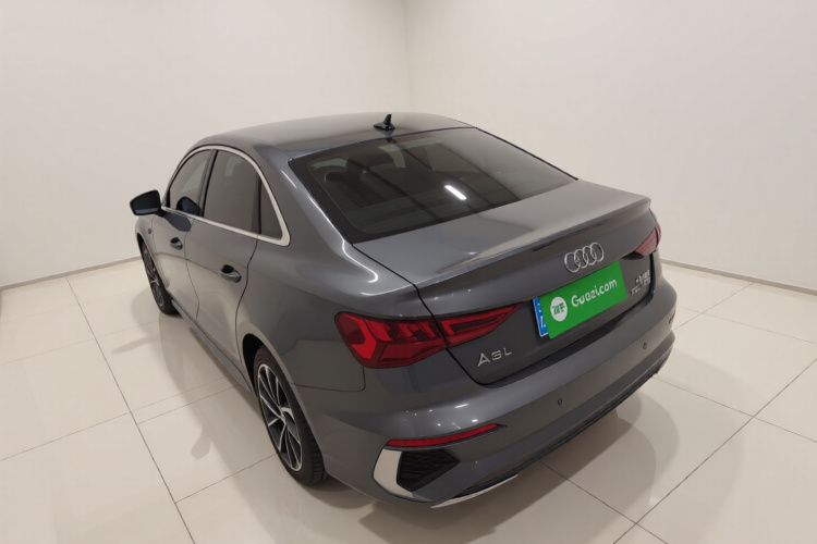 奥迪A3 2021款 A3L Limousine 35 TFSI 进取运动型车身外观5