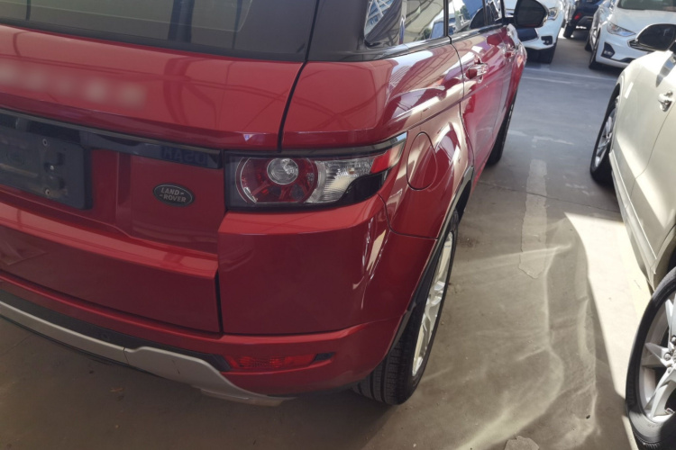 路虎 揽胜极光 2015款 2.0T 五门锐动版车身外观9