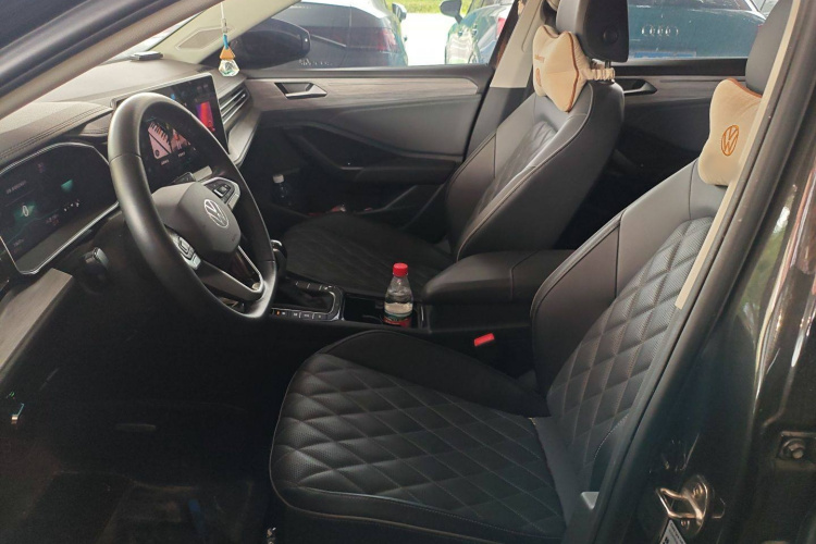 大众 速腾 2023款 300TSI DSG超越版局部细节19