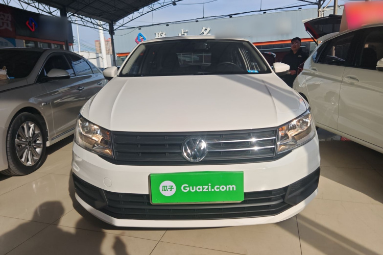 大众 桑塔纳 2021款 1.5L 自动风尚版车身外观2