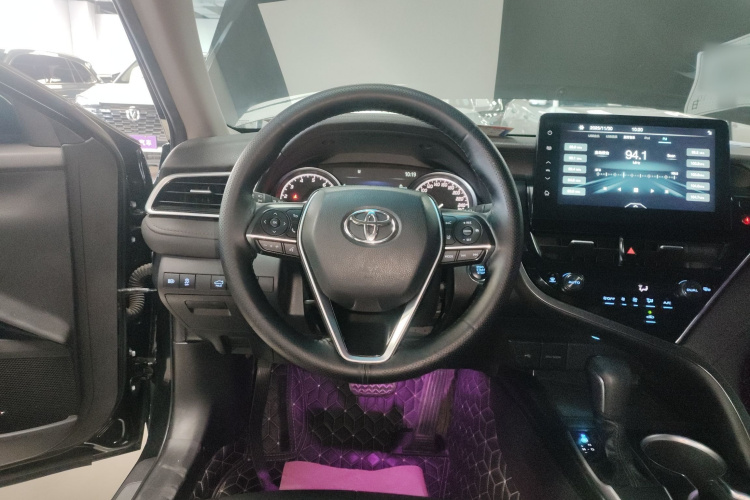 丰田 凯美瑞 2021款 2.0G 豪华版中控内饰13