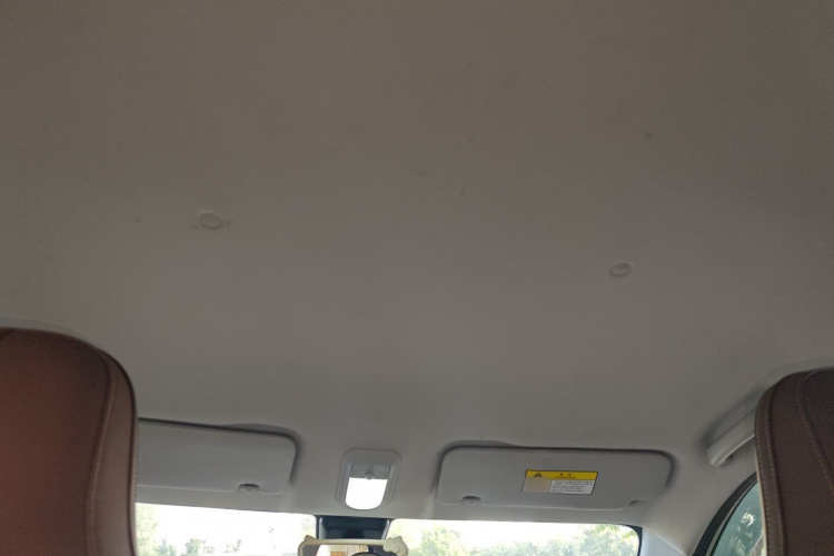 五菱汽车 五菱缤果 2023款 333km 灵犀互联款中控内饰22