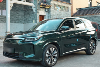 蓝电E5 PLUS 2025款 165km 长续航版PLUS 7座